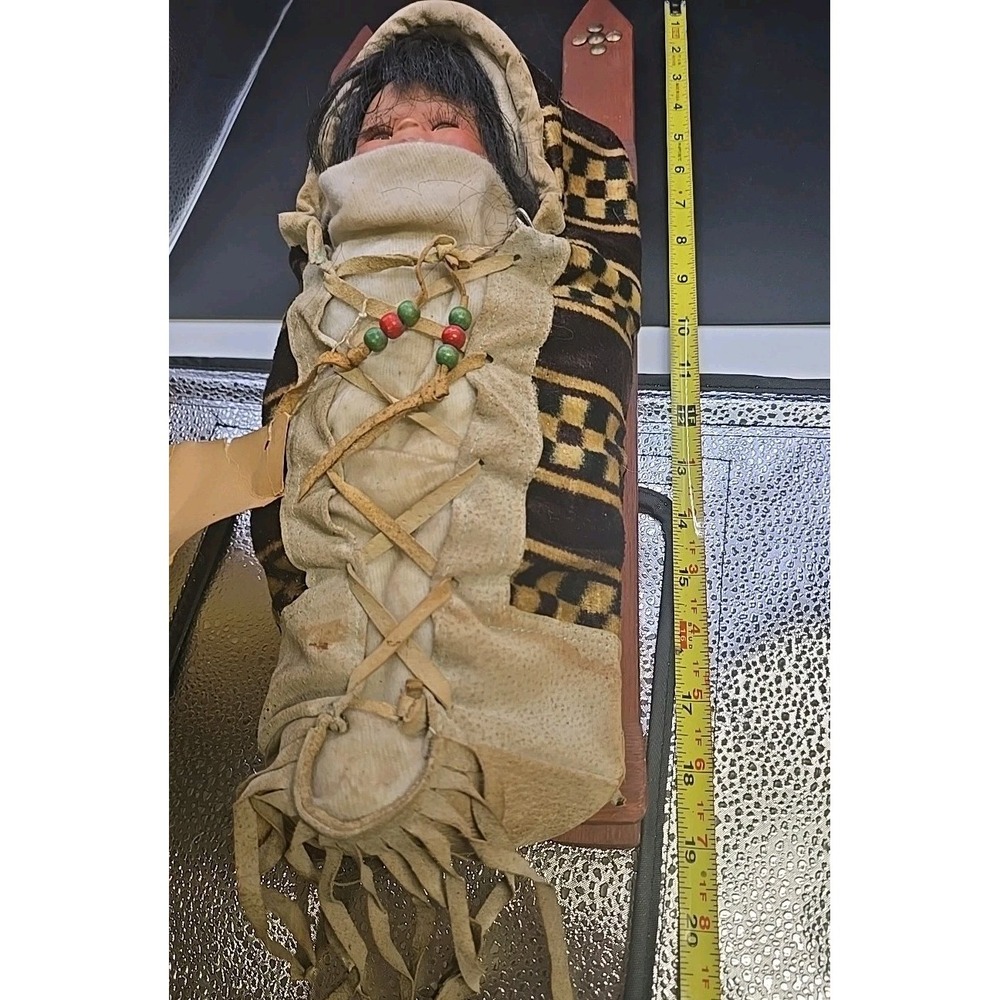 Vintage Porcelain Native American Angels Doll Swaddled On Sled  "Used" - Picture 6 of 7